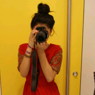 ahah101loev's profile picture. آﻧاا ﻓﺗآه مممدمنه ﻟﻟﻋطور ۈتحب الآحضآان گثيييييراً تعشق اﻟﻧوم ، ااي̵ضاً آعشق ﻧرفزة إلشخص الذي آحبه فقط (=|:$