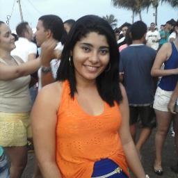 21 aninhos, futura Técnico de .Enfermagem.Sαtisfeitα com α vidα .. qe αgrαdece α Deus todos os diαs *_* ·