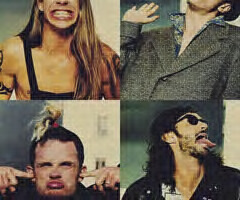 Hello :) I'm probably one of Red Hot Chili Peppers BIGGEST fans everr :D♥ @ChiliPeppers - °̩ love you ♥