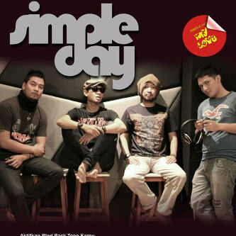 SIMPLEDAY Band:
  •Vocal: @ray25simpleday
  •Guitar: @nope_xu
  •Bass: @onerevolia
  •Drum: @Reza0303   
  • CP : @Botzky_ | 087783052229