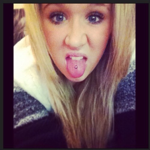 Follow me new account; @itsclotink