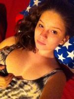 I follow back(: