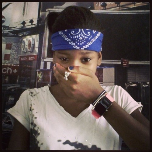 _mariemsfts_'s profile picture. Hi, my name is Mary but u can call me as u want ! Love skateboarding, bla bla bla... Follow me and I follow back. 8)