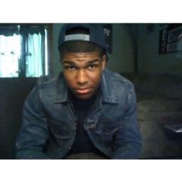 follow yo boy. #teamheat #teamfollowback