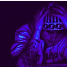im a recording artist /actor/comedian  i wanna get my music on the radio
