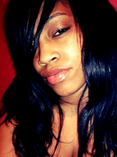 Britt2Thick's profile picture. IMMA BAD CHICK FROM A DECENT HOME :) i gotta cute face chubby waist thick legs in shape rump shakin both ways make u do a double take...#teamThick