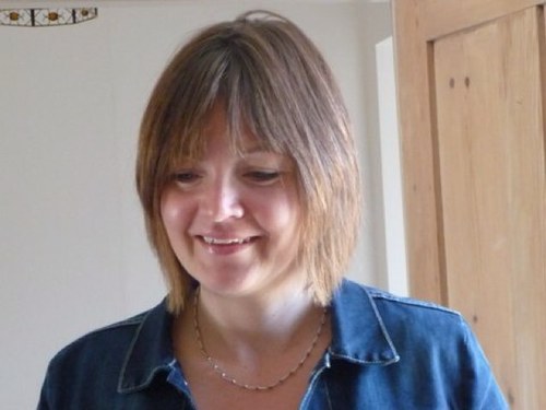 AliMarshall9's profile picture. Loving twitter for local TW info and problem solving!