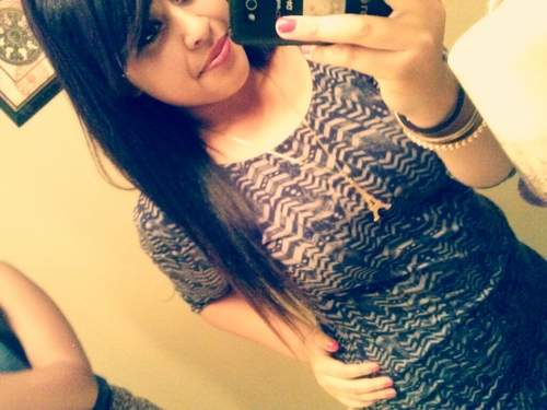 #TeamSingle #TeamLeo #TeamThick (; Follow Me nd I Follow Backkk (;' ♥