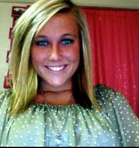 im 19 single ready to mingle looking for a good time hey follow me :)