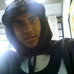 skateboard !

http://t.co/fZTnHIDw
