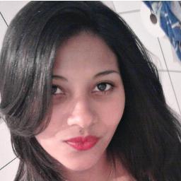 Uma menina mulher , nova porem experiente ...experiente porem amadora, mae e amiga , feliz e dependente !