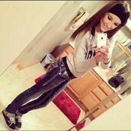 Hoping for one day to become a WWE Diva. Dreaming big. I enjoy fangirling & watching wrestling in my free time. y'know, normal stuff.