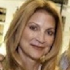 suzanebiz's profile picture. Entrepreneur, Promoting Fun, Freedom & Travel, committed to helping others succeed.