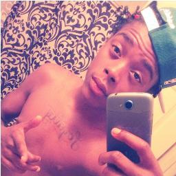 I'M SPAZZ live from dha R but originally from *NY* MYY G...#loudpackonDECK!!!