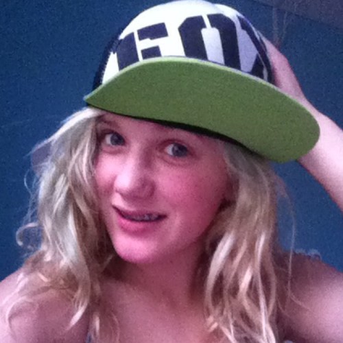 I am 15 years young and I am a Single Pringle!!!!!