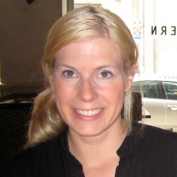 Redrobyn411's profile picture. 