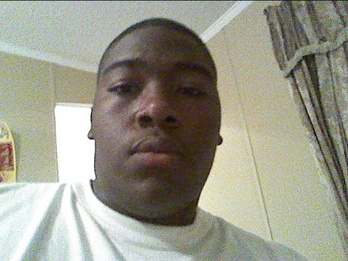 WARNING: The shit i say may be....... well just follow me and you will find out. Ohh yea and ima follow you back #RNS
