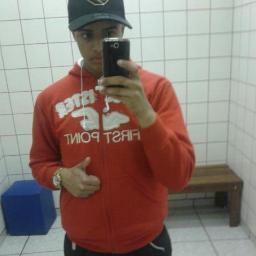 http://t.co/Hmqs5zTu
http://t.co/uTXwYYzY
Não posso me descrever em apenas 140 caracteres...