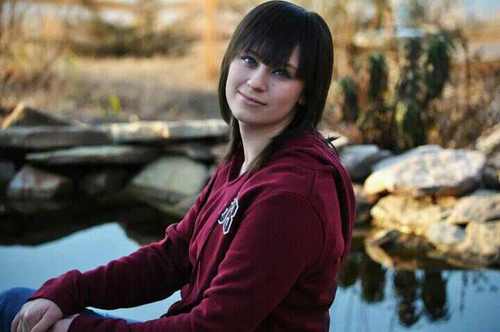 Im Kayla. Some call me Kay. To most, Im just That Girl. All you need to know about me can be found in the words I post. Enjoy.