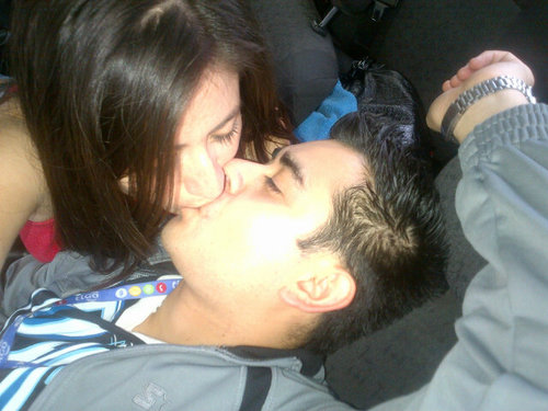 KarlaHostu's profile picture. Finge locura pero manten tu equilibrio.