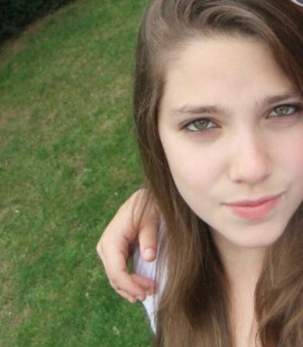 alaraece1's profile picture. şarkılar bizii söylerrr :))