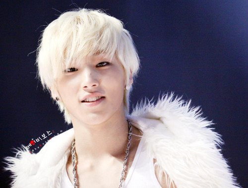 มุน จงออบ เข้ามาคุยเถอะคับ ผมว่างงงง รักเบบี๋ทุกคนน ~