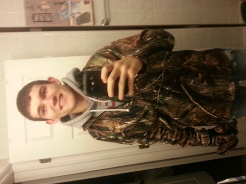 Billy thorpe. I play pool , hunt, fish, nd ride dirtbikes ! foller me !