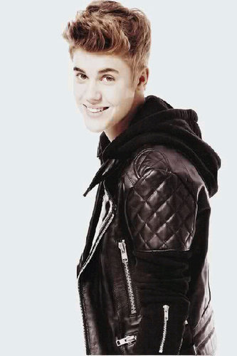 If you're a belieber directioner mahomie. Etc etc follow me I follow 100% back
