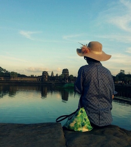 candlekh's profile picture. 