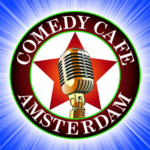 De beste comedians uit binnen-en buitenland staan wekelijks in Neerlands oudste Stand-up Comedy Café.  Blader door onze agenda voor wie-wat-en-wanneer.