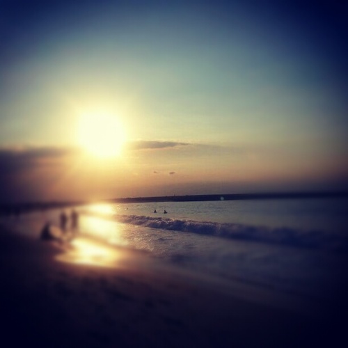 Life is what you make it, do what you love and live it how you want...with no regrets