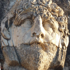 AHOlesa's profile picture. 