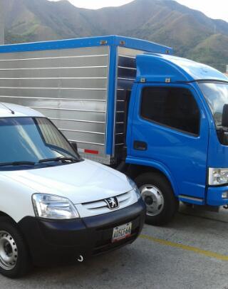 autodival somos una empresa de transporte, que ofrecemos servicios de, fletes y encomiendas a nivel nacional. 04144107340