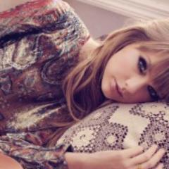 BE SWIFTIE! :D
perfecttaytay@gmail.com