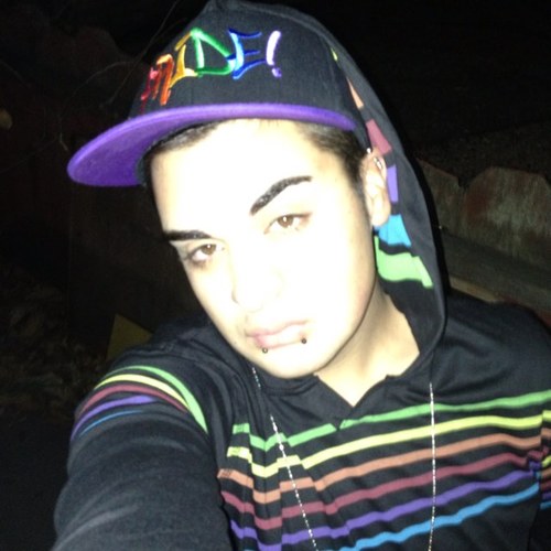 Well my name is alex n im 20, well kool guy here to talk to so hit me up guys :) yea im gay sorry.