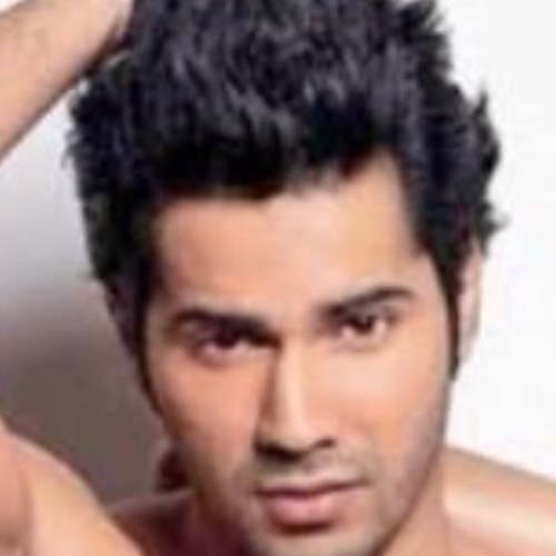 Fan club dedicated to Varun Dhawan ! Follow us for all the latest news and updates on him! Follow the real Varun Dhawan @varun_dvn ! =D