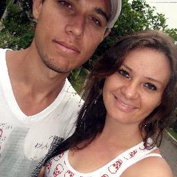 •Adoro qe me iinvejem e me odeiiem .
- Poiis . ngm inveja o feiio . nem odeiia o fraco .=)