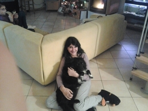 hey guys! I'm vicky I'm 14 I live in Italy but I'm born in England. I'd like to live in USA. vicky_91098 on Istagram. Bye!! :)