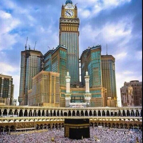 رئيس النادي الصم سابقاً ومؤسس الجمعية الكويتية للإعاقة السمعية وعضو مجلس الأعلى للهيئة العامة لشئون ذوي الإعاقة سابقاً وناشط في مجال حقوق الأشخاص ذوي إعاقة