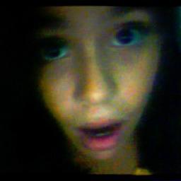 Alegre, ocurrente, buena onda, rara, soñadora....esa soy yo.Y me gustan los Videojuegos son mi vida  :D Ahora si esa si soy yo!♥