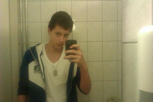 Linde College 1E/05-01-2013 Anniek ♥ /Fc Oldemarkt D1/ Bro's : @Falko_swagg @jscholtenj @RtietemaR en @Jorantietema ヅ