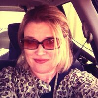 Amy Neuenschwander (@longhornglam) 's Twitter Profile