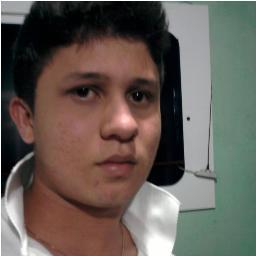 Se tiver qui amar,ame hóje.
Se tiver que sorrir,sorria hóje.
Pois o importante é viver hojé.
O ontem já foi e o  amanhã talvez não venha,