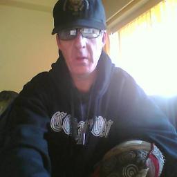 im vietnam war veteran and iraq veteran looking relationship or freind ship want meet right lady i like dancing socailiztion ect