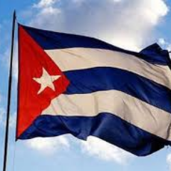 Luchando por el fin de la dictadura castrista y para que Cuba vuelva a ser libre y democrática !!!  #NoViajesACuba #CubaPaLaCalle  #PatriayVida