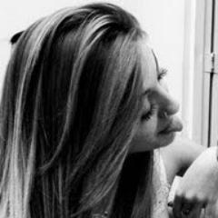 “Posso explicar uma porção de coisas… Mas não posso explicar a mim mesma.”  Alice no País das Maravilhas