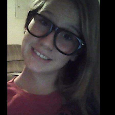 I'm hannah wilkinson,13,funny,sweet,like boys,this boy is kool Eric Mattews