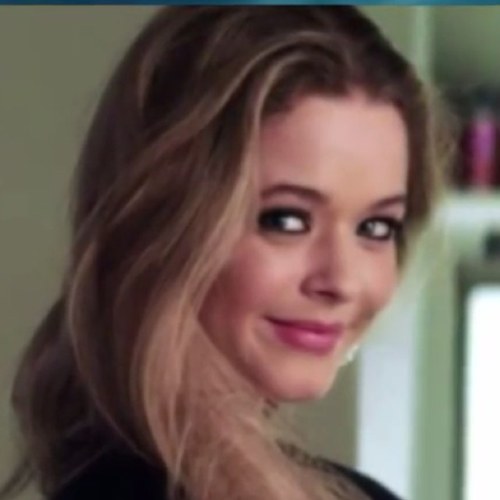 i love anything PLL @sashaapieterse @lucyhale @ashbenzo @sleepinthegardn @shaymitch @tamminsursok1 i ship Ashlena 3