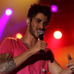 Agora eu Vivo Intensamente, desconfio do Futuro & Sigo em Frente. Sei que Basta Acreditar ,& por você @Gusttavo_lima Vale a Pena Sonhar ღ seguiu dia __/__/__ ʚ