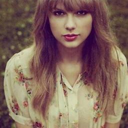 ~ best Taylor Swift's pictures & phrases from her inspiring songs ~